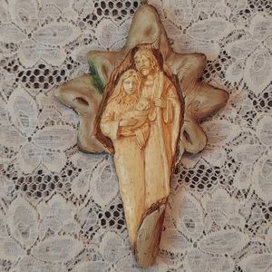 Holy Family Wood Look Christmas Ornament Star Shape Mary Joseph and Baby Jesus